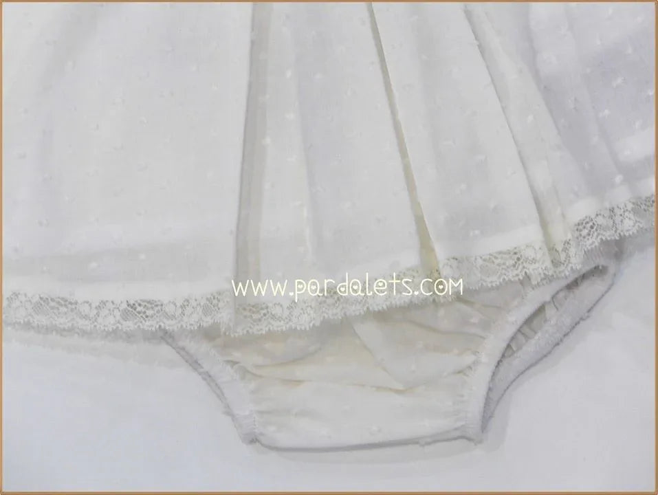 Jesusito plumeti beig con puntilla - PARDALETS