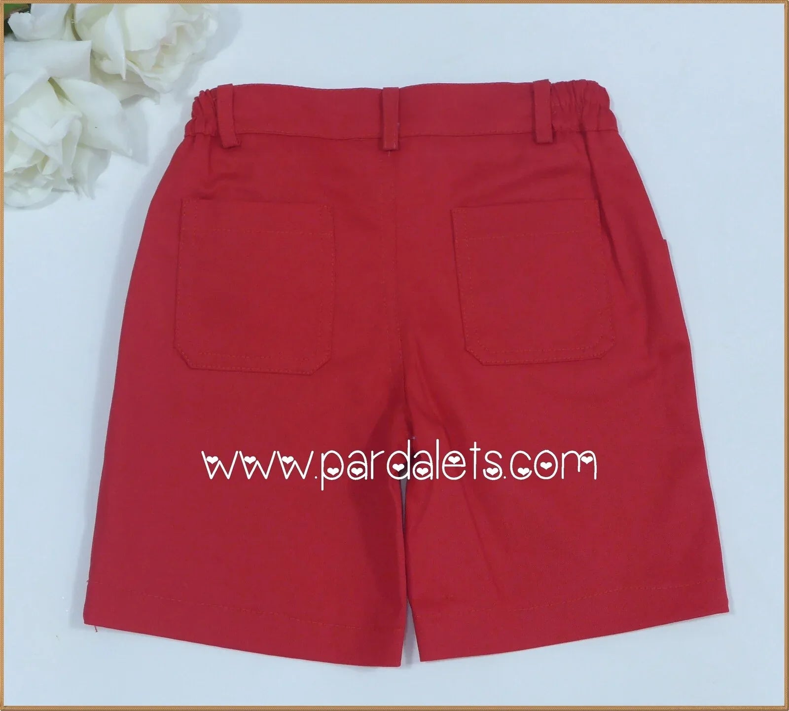 Short rojo con bolsillos traseros - PARDALETS
