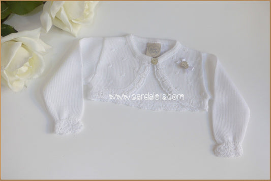 Chaqueta perle blanca con bodoques y lazito
