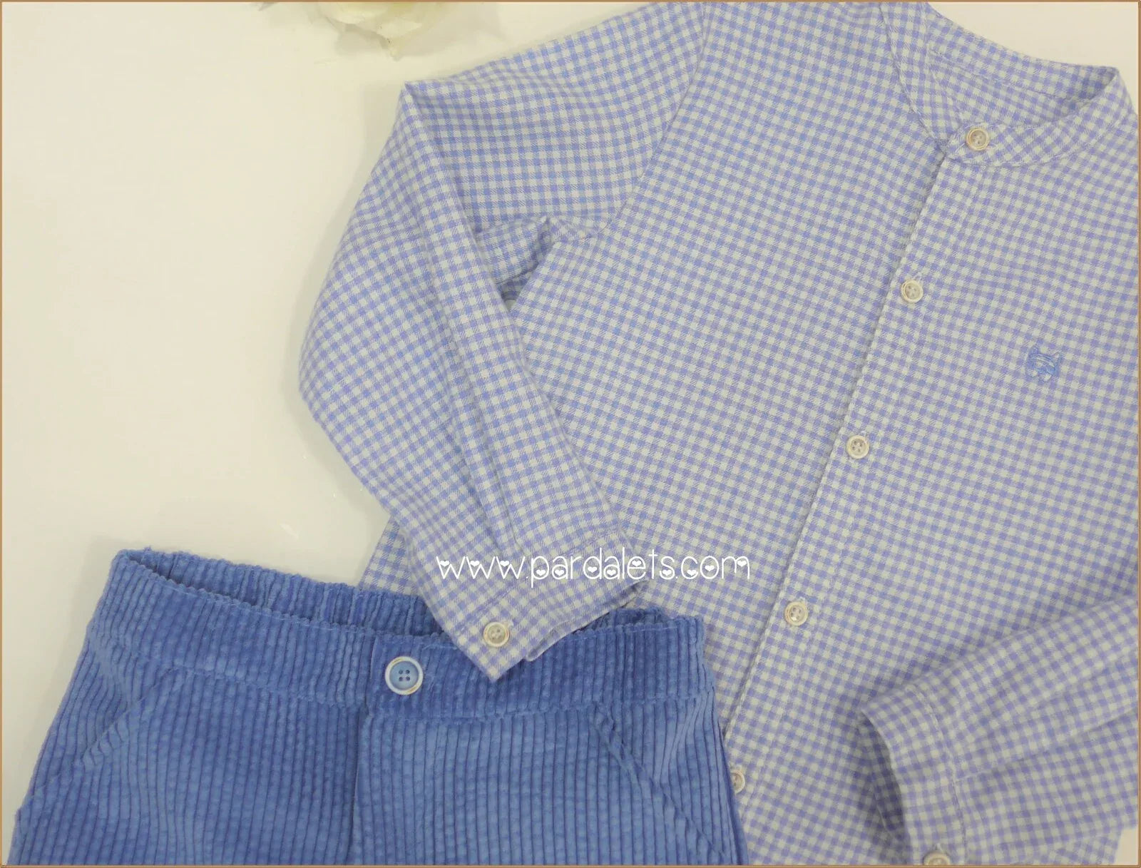 Conjunto camisa cuadritos azules y short pana azul "Magia" - PARDALETS