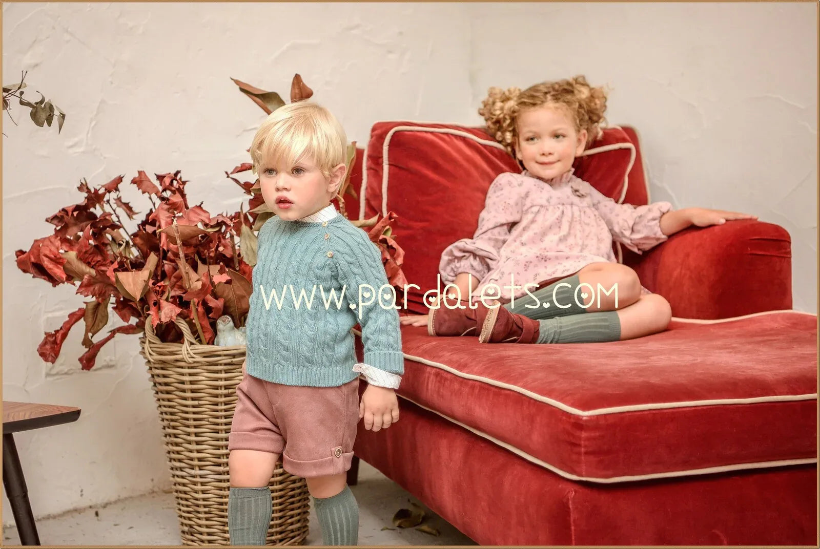 Conjunto camisa rayitas y short rosa con tirantes "Dedal" - PARDALETS