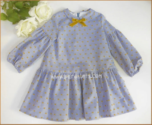 Vestido azul con plumeti mostaza - PARDALETS
