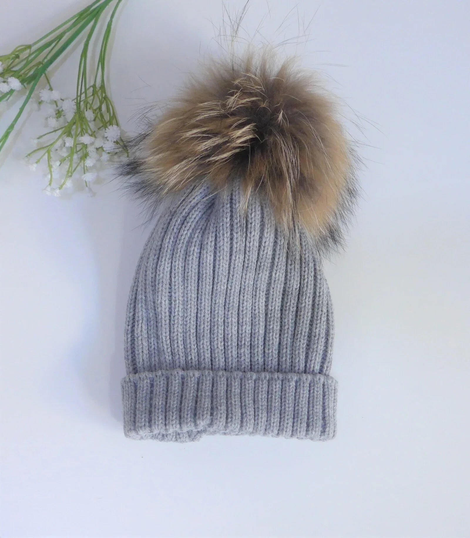 Gorro canale gris pompon pelo natural - PARDALETS