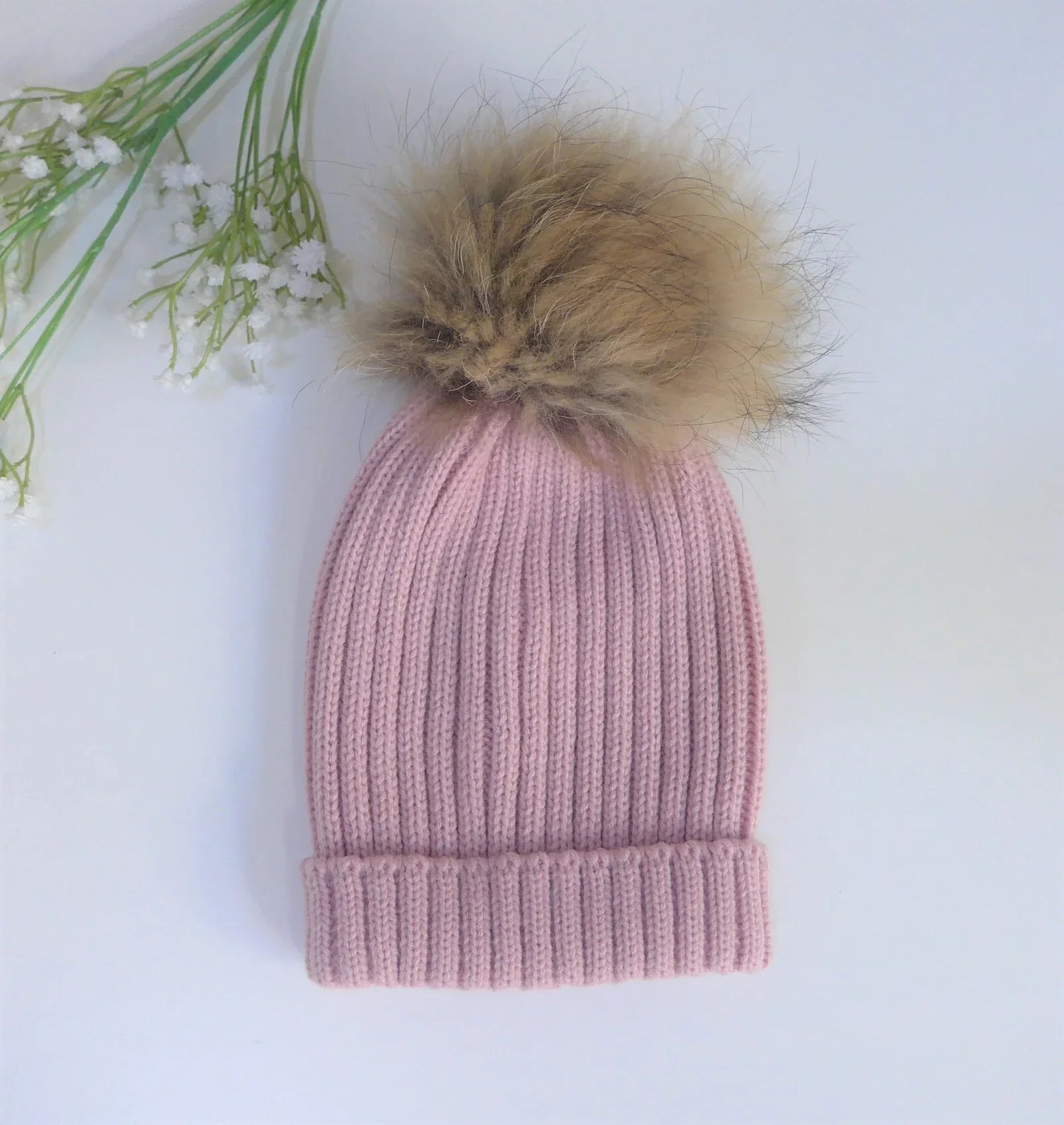 Gorro canale rosa empolvado pompon pelo natural - PARDALETS
