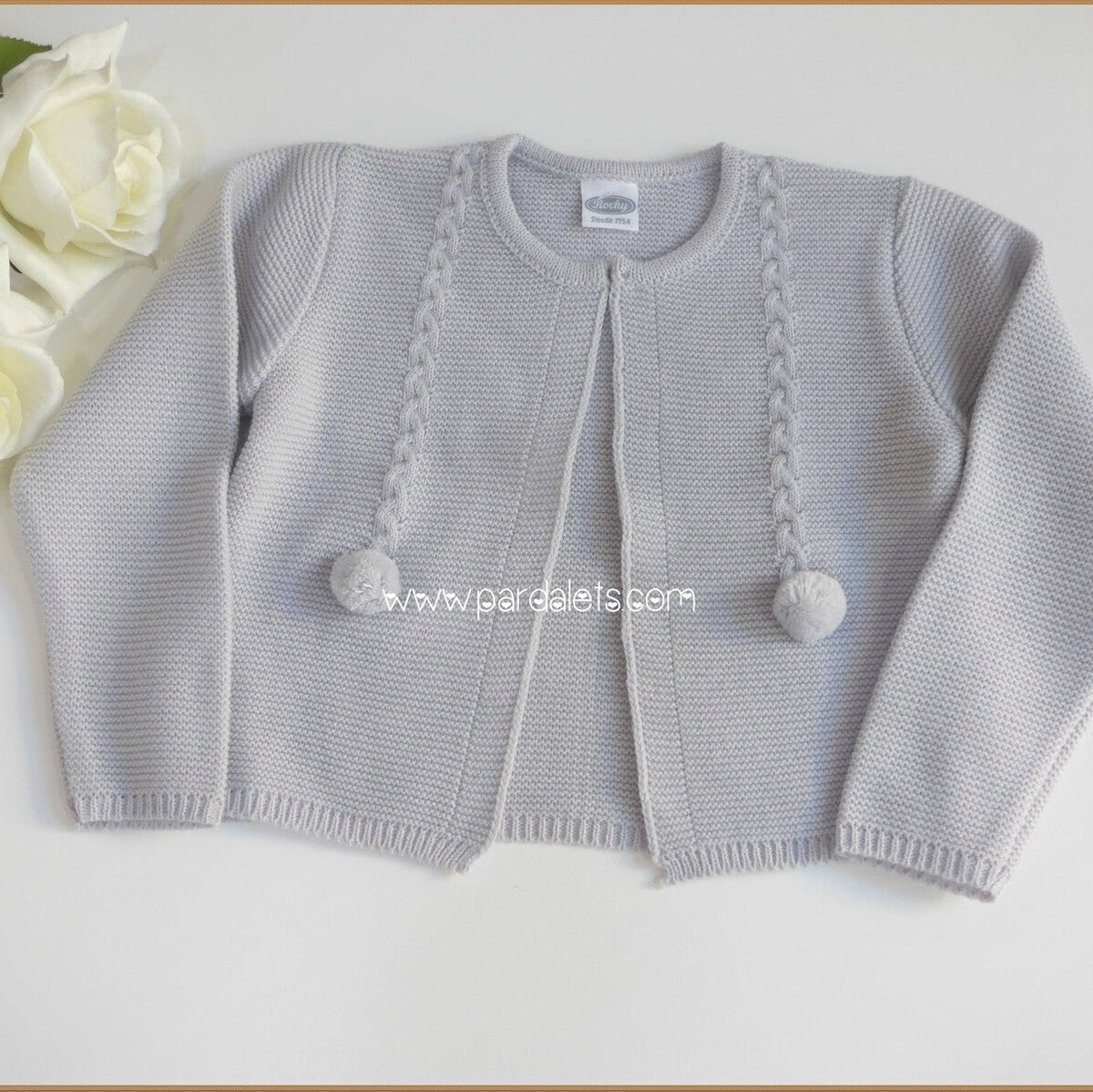 Chaqueta larga gris punto bobo 2 pompones