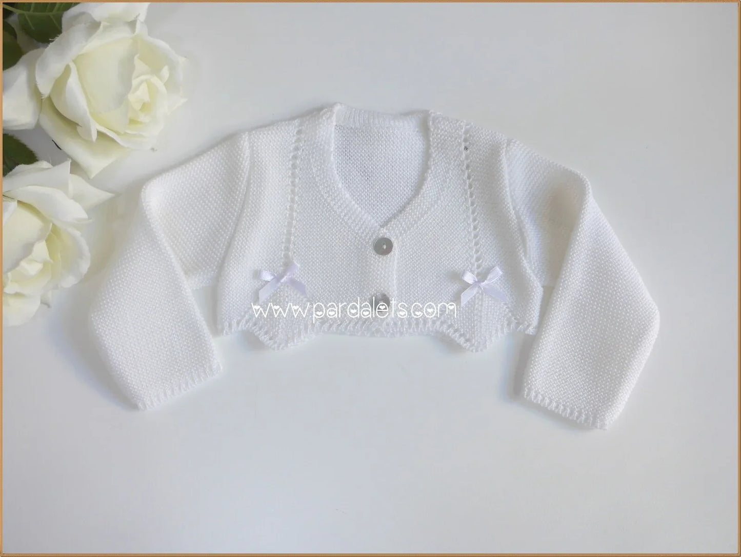 Chaqueta corta blanca con lazitos - PARDALETS