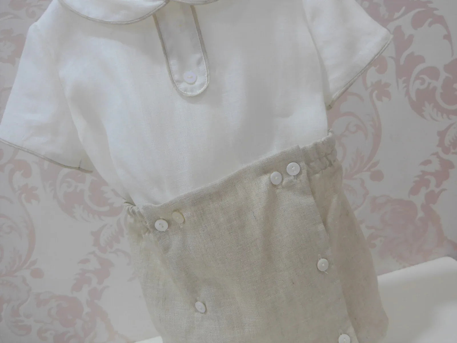 Conjunto camisa lino beig cuello bebe y bombacho tostado - PARDALETS