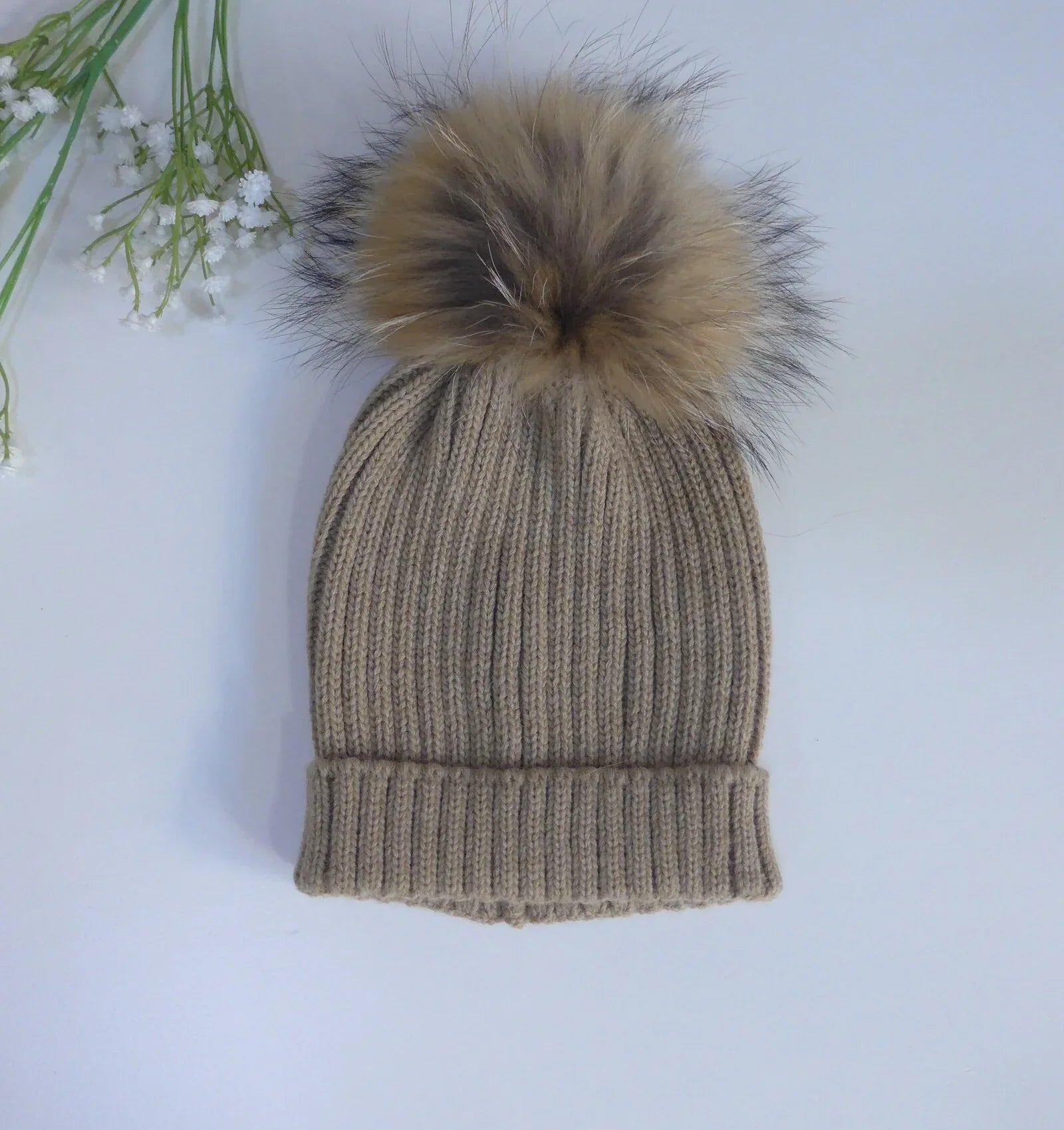 Gorro lana canale toffee pompon pelo natural - PARDALETS