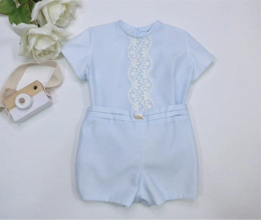 Conjunto camisa y short azul bebé con puntilla - PARDALETS