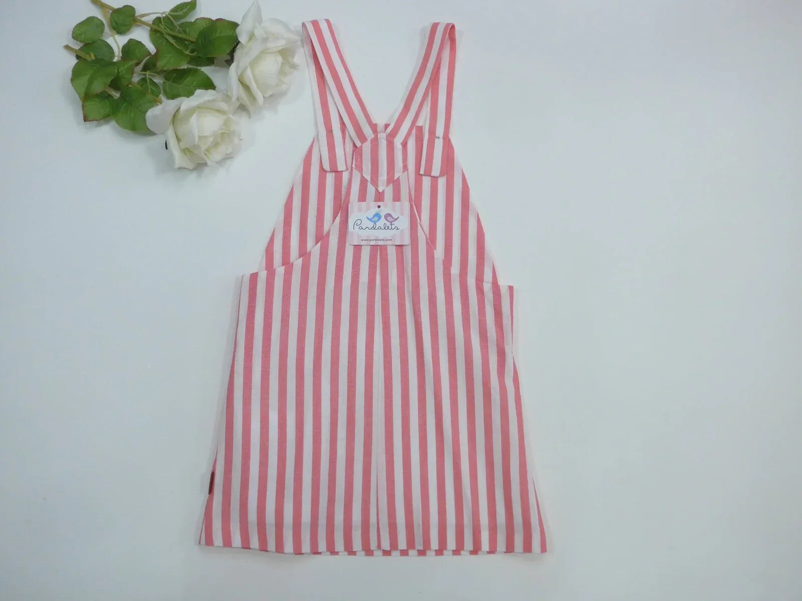 Vestido rayas coral con botones y bolsillito - PARDALETS