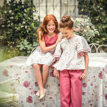 Conjunto blusa flores rosas y pantalon largo grosella "Desierto" - PARDALETS