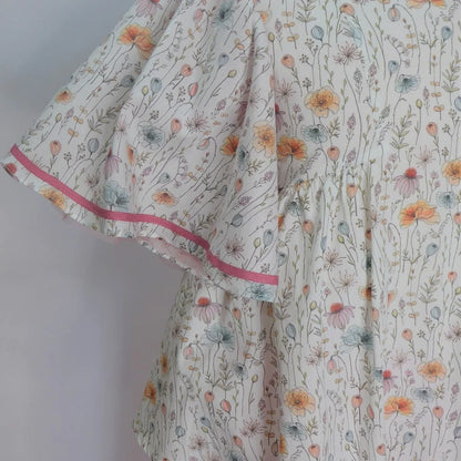 Conjunto blusa flores rosas y pantalon largo grosella "Desierto" - PARDALETS