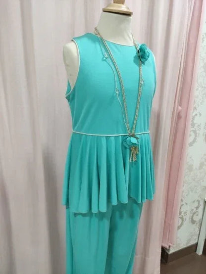 Mono verde con volante alrededor y collar - PARDALETS