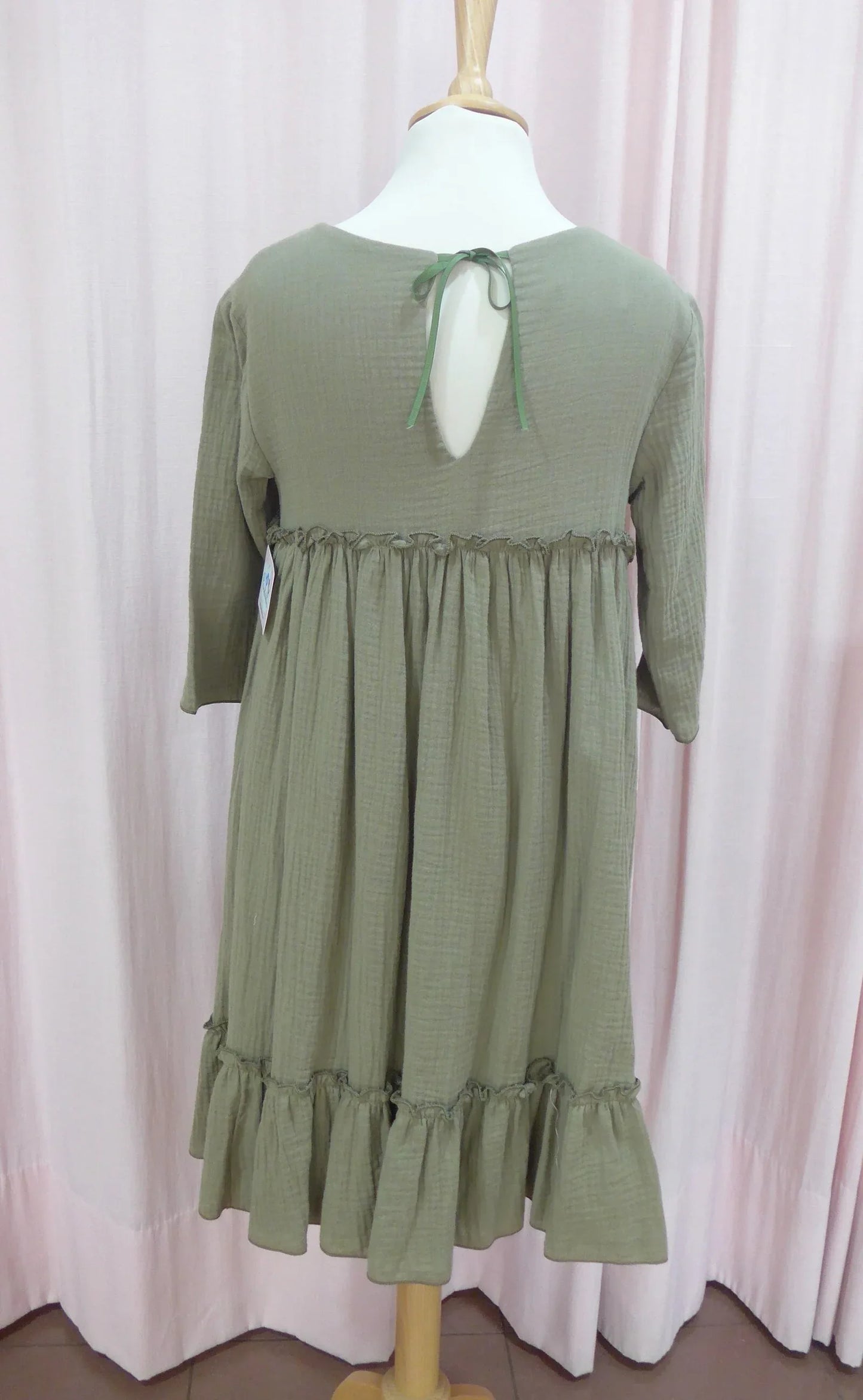 Vestido midi gasa verde militar - PARDALETS