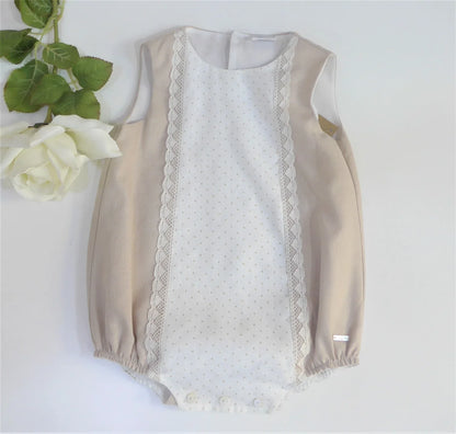 Pelele lino camel con delantero topitos - PARDALETS