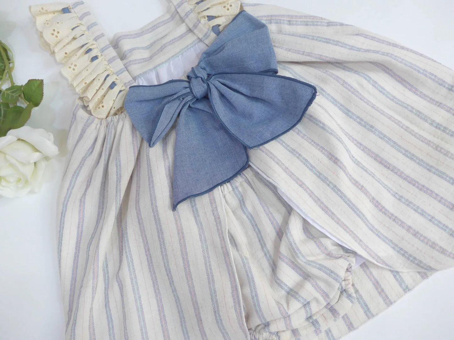 Vestido beig con rayas azules y braguita - PARDALETS