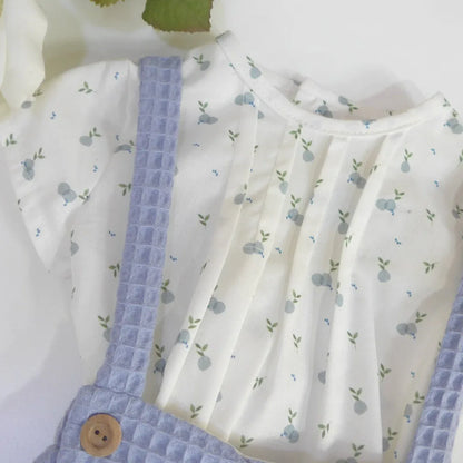 Conjunto camisa estampada y short azul con tirantes - PARDALETS