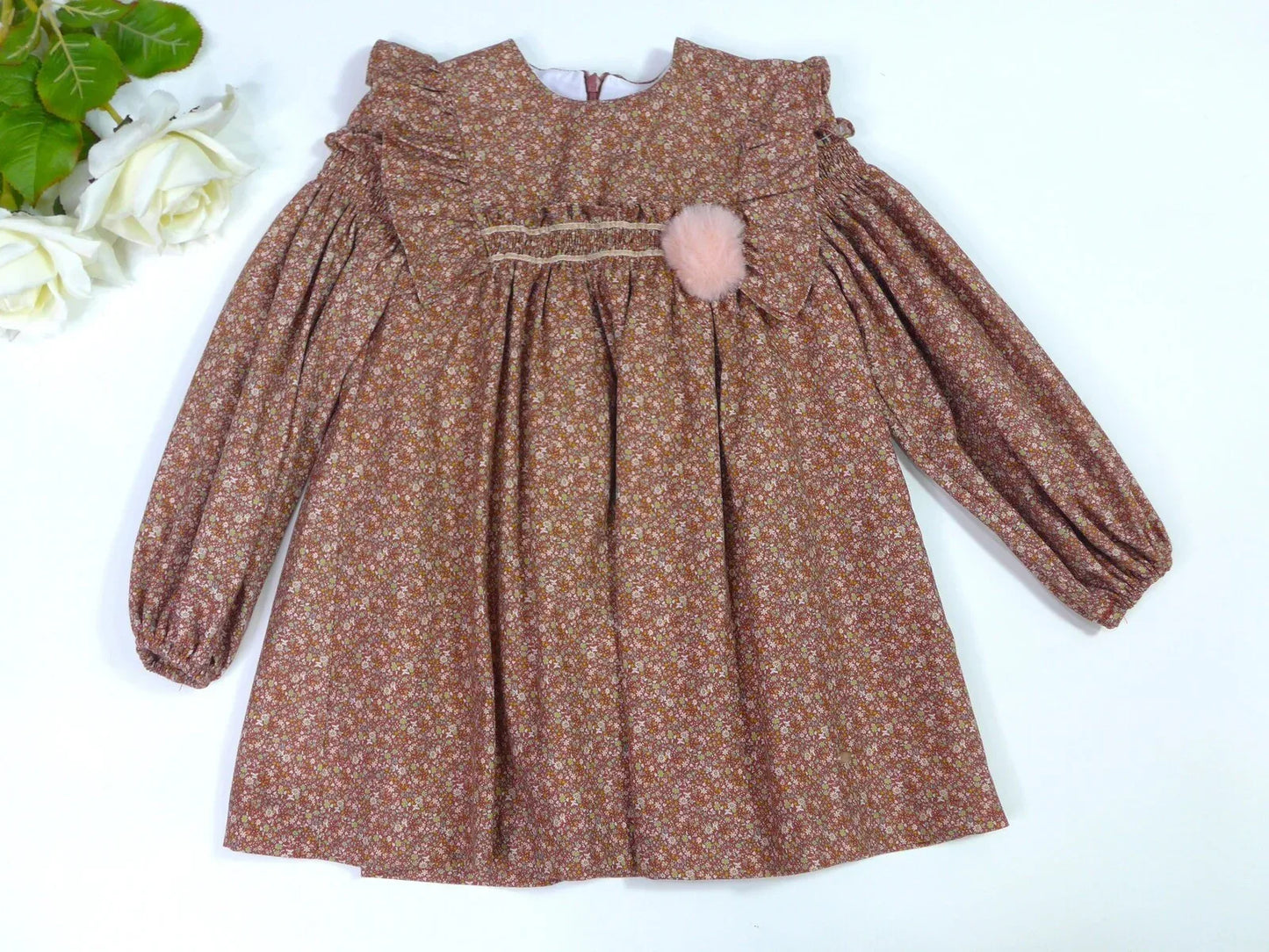 Vestido marroncito con florecitas "Turron" - PARDALETS