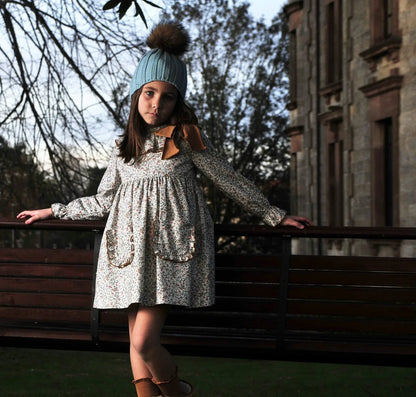 Vestido flores azules y marrones con volante - PARDALETS
