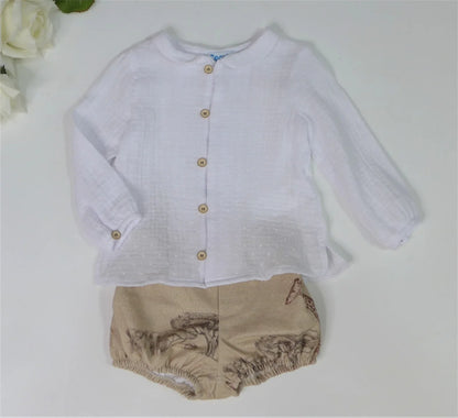 Conjunto rana con estampado de jirafas y camisa blanca - PARDALETS