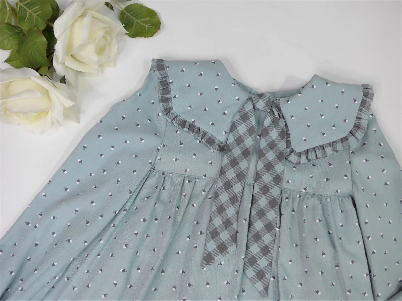 Vestido verde estampado bellotas - PARDALETS