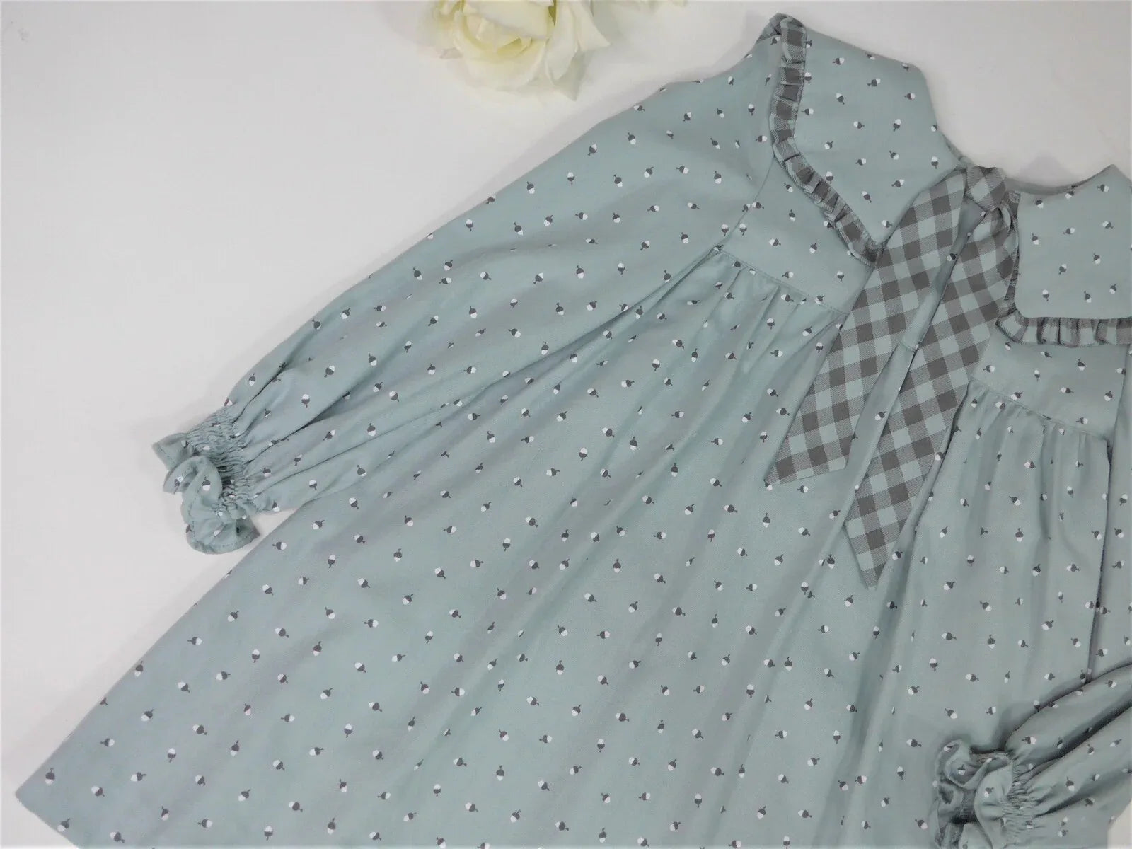 Vestido verde estampado bellotas - PARDALETS