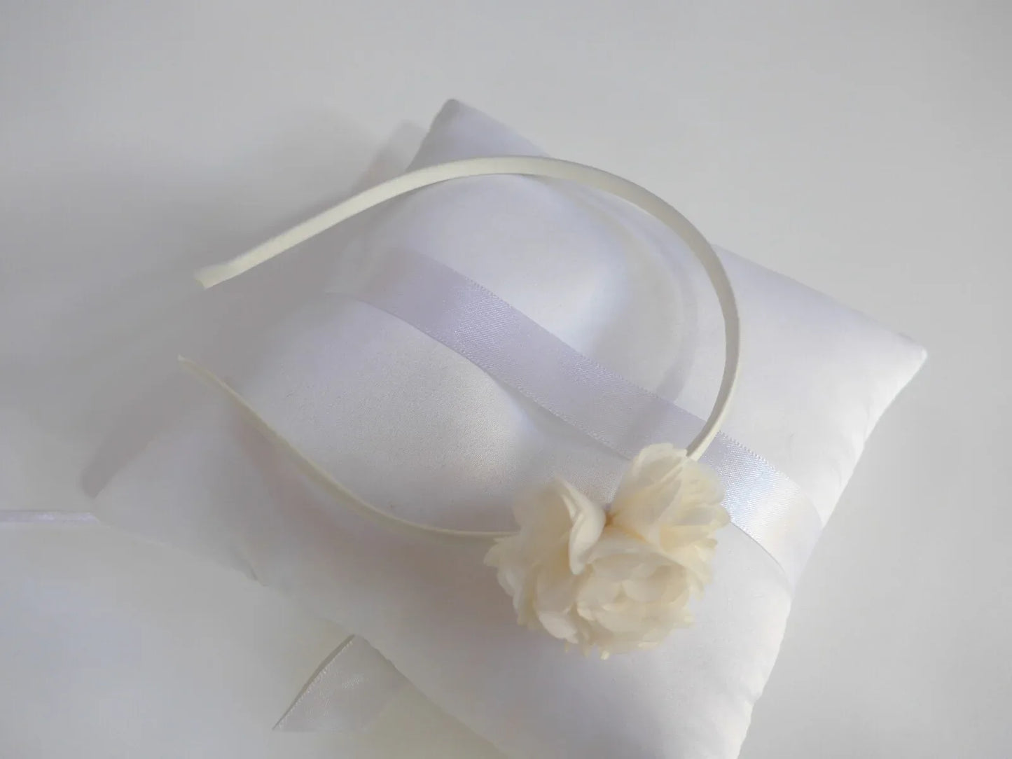 Diadema beig flor de bámbula - PARDALETS