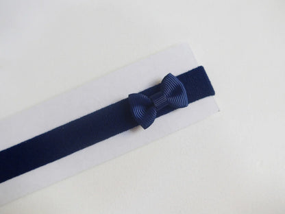 Diadema de felpa azul marino con lacito - PARDALETS