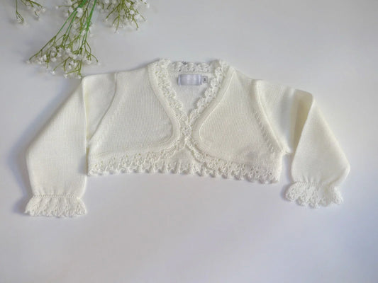 Chaqueta corta perle crudo con caladitos - PARDALETS