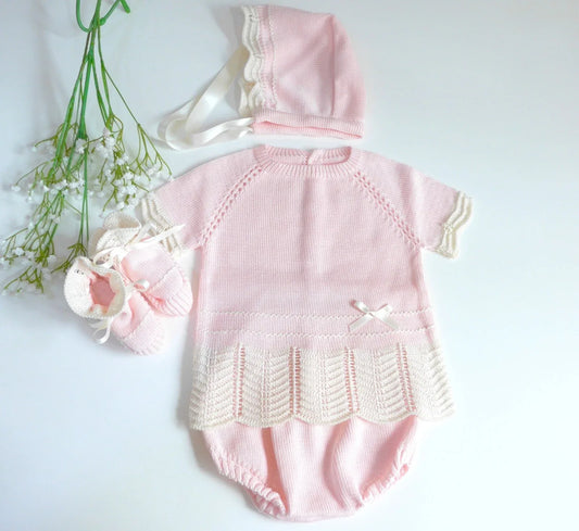 Conjunto jersey, braguita, capota y patucos rosas - PARDALETS