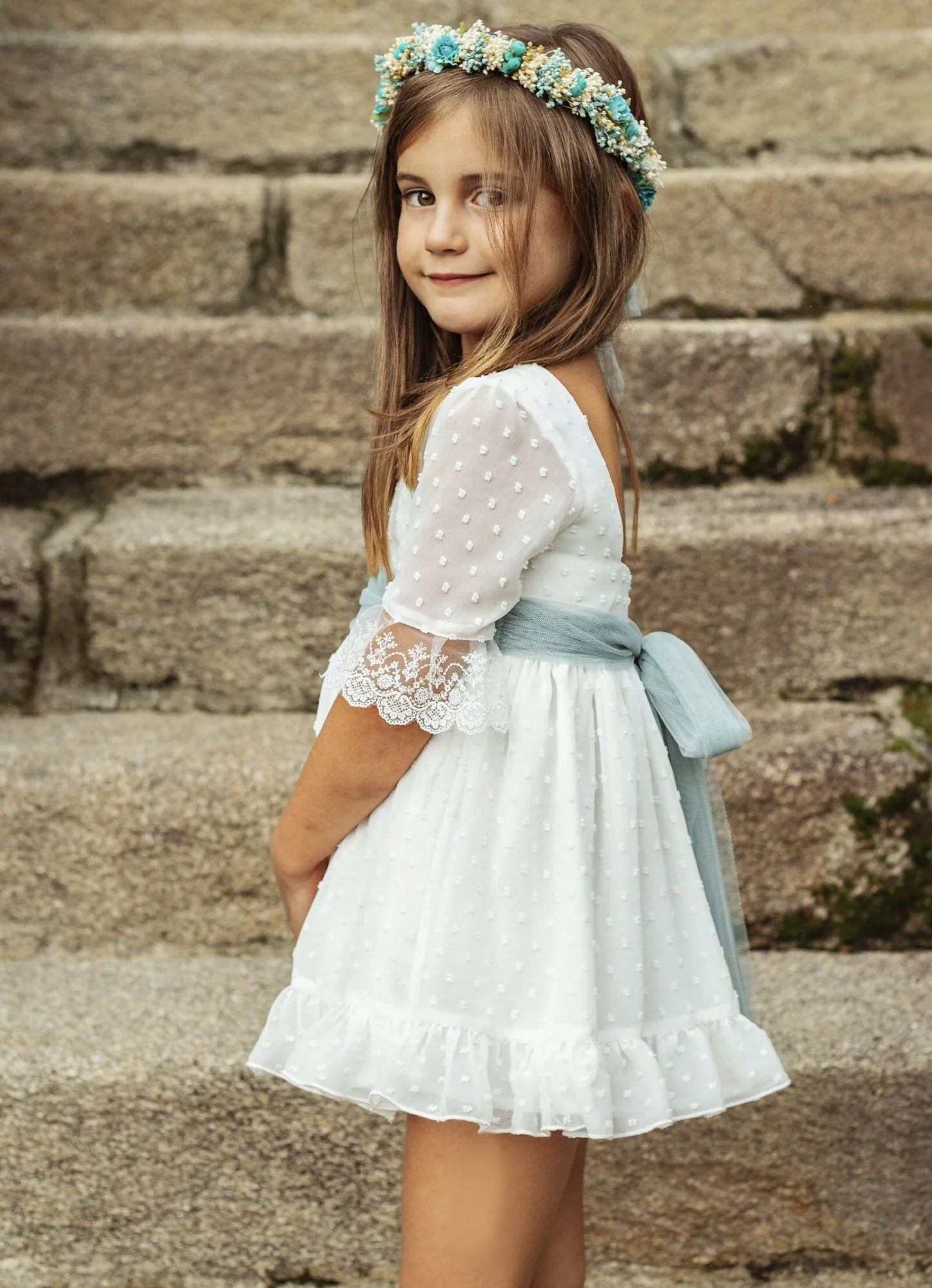 Vestido plumeti gasa blanca y fajin rosa empolvado GAIA - PARDALETS