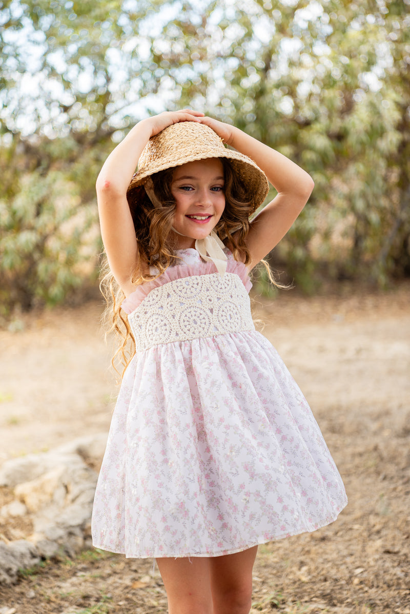 Vestido organza florecitas rosas "Geisha"