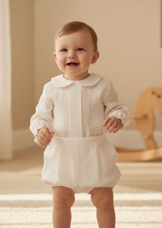 Conjunto camisa y bombacho lino con puntillas