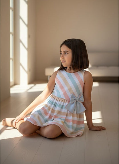 Vestido rayas horizontales y lazo vichy