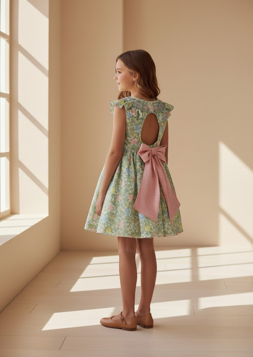 Vestido flores verdes y rosas con lazo rosa "Wabi-Sabi"