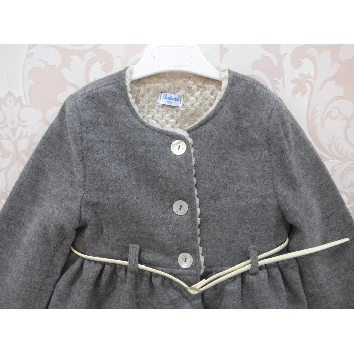 Chaqueta gris con cinturón y pelito por dentro - PARDALETS