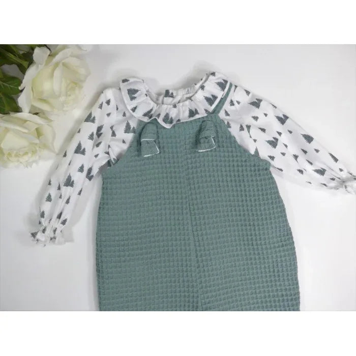 Conjunto blusa y peto arbolitos verdes "Bosque" - PARDALETS