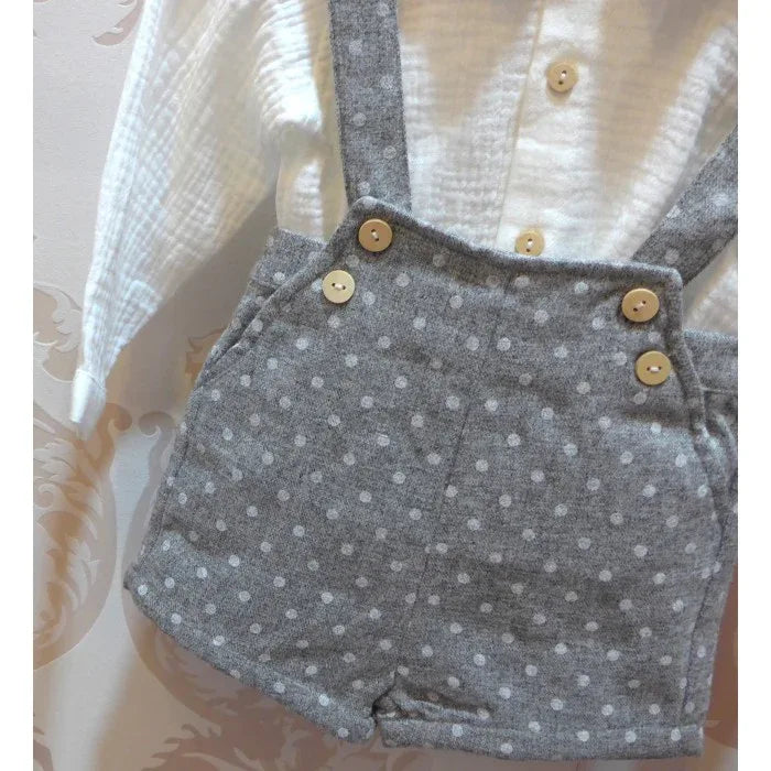 Conjunto camisa y short tirantes gris topitos - PARDALETS