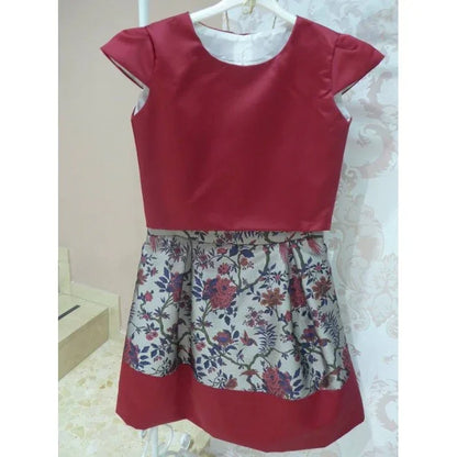 Conjunto cuerpo granate y falda estampada brocado - PARDALETS
