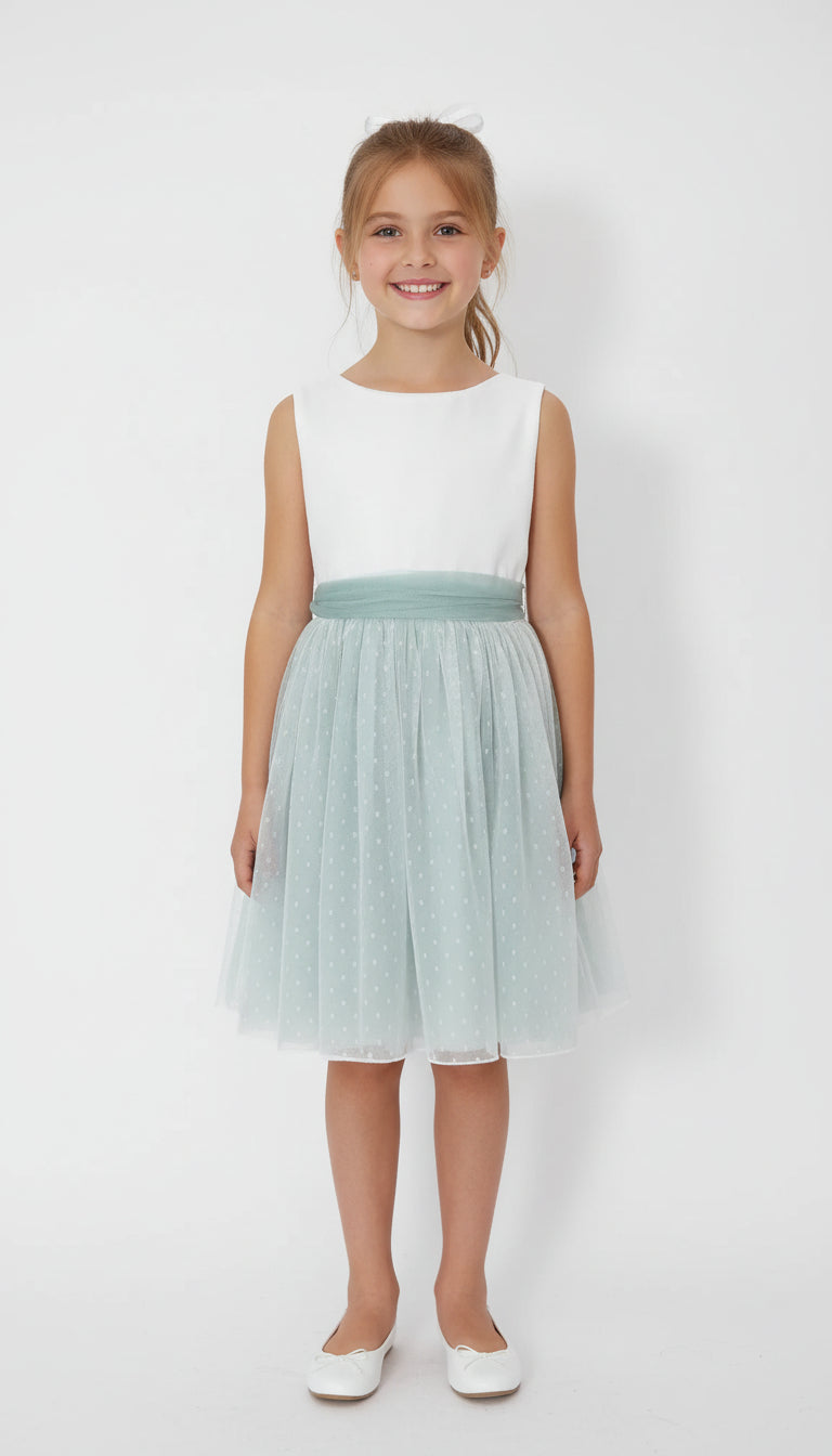 Vestido tul verde sin mangas