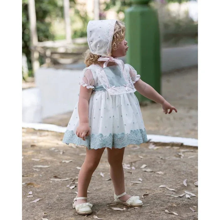 JESUSITO SIN CAPOTA TUL BORDADO VERDE Y PUNTILLAS ROSA - PARDALETS