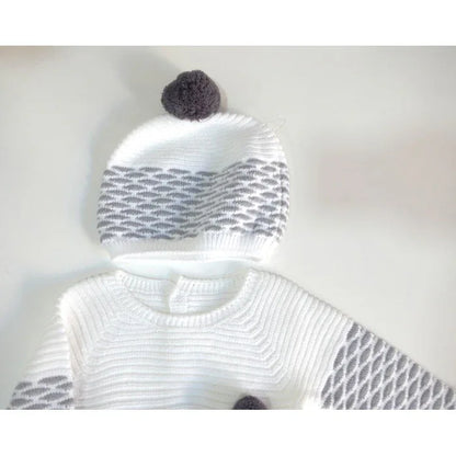Jubon y polaina blanco y gris con gorrito - PARDALETS