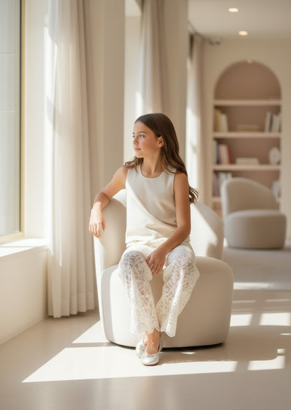 Conjunto top tricot y pantalon guipur beig