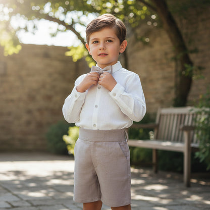 Conjunto camisa lino beig y short lino malva con fajin y pajarita