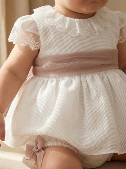 Jesusito con braguita organza rayada fajin