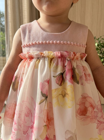 Vestido con braguita flores rosas "Capricornio"