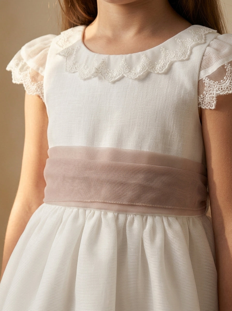 Vestido blanco organza rayada m/corta fajin rosa