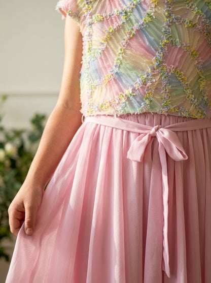 Vestido gasa rosa y chaleco fantasia