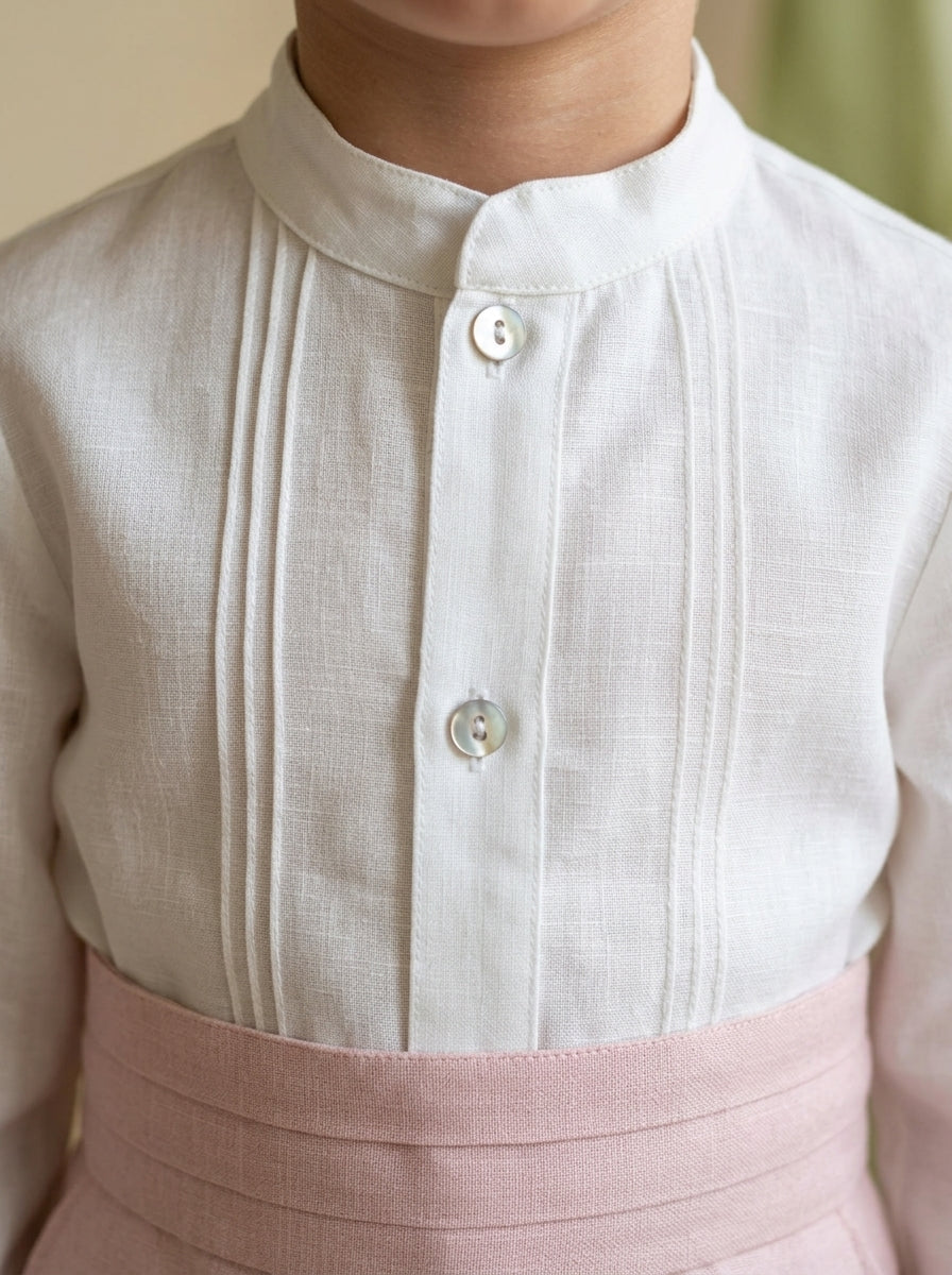 Conjunto camisa beig, short y fajín rosa