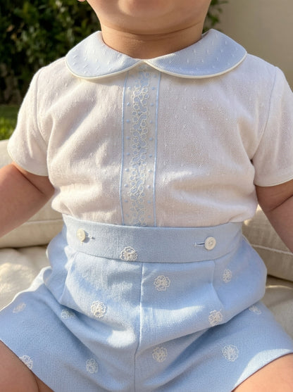 Conjunto camisa tul beig y bombacho celeste